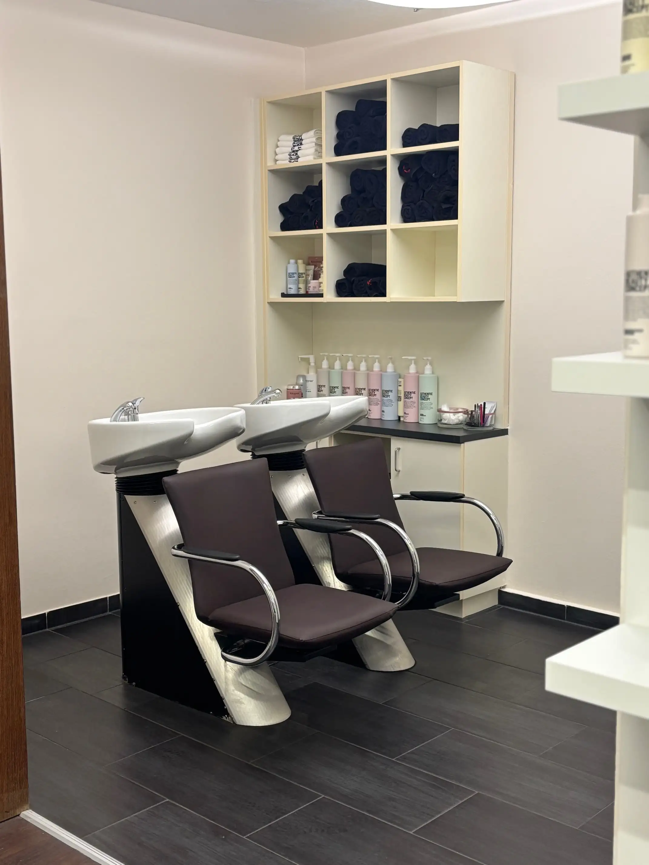 Haare waschen bei Goldinger